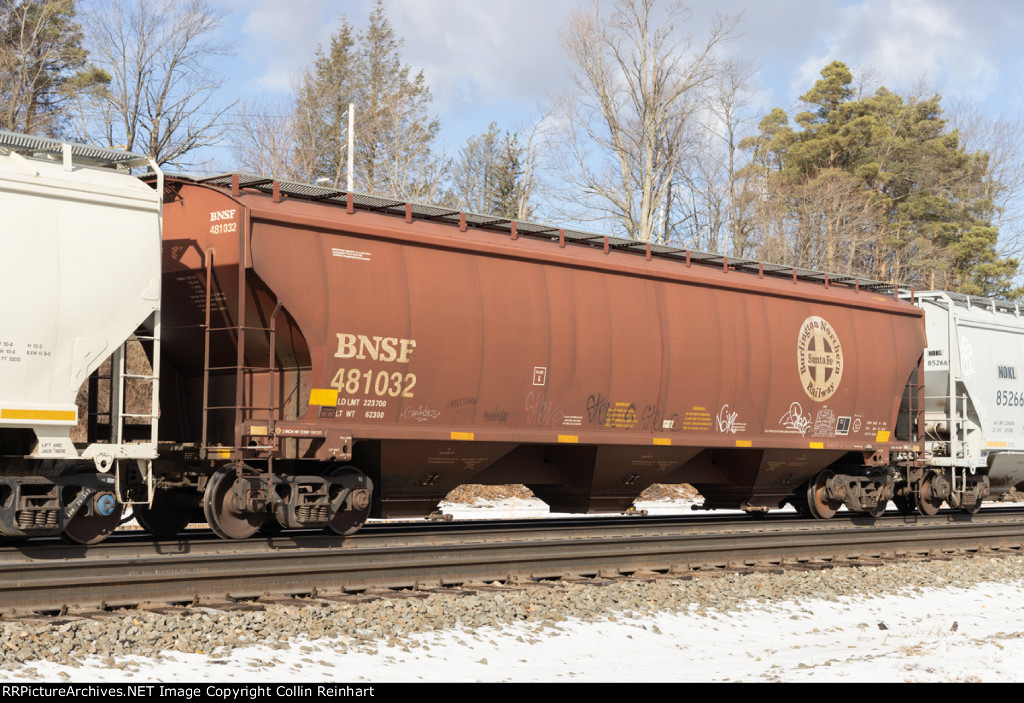 BNSF 481032